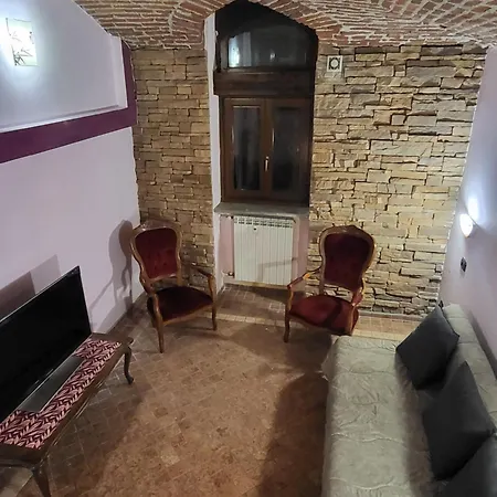 Kiki House Apartment