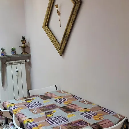 Kiki House Apartment